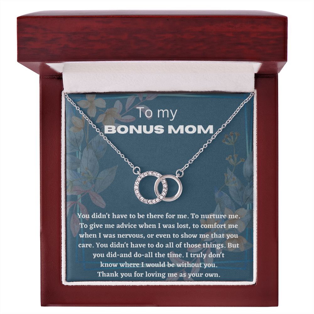 Surprise Your Bonus Mom with a Beautiful Necklace - Perfect Gift for Any Occasion"