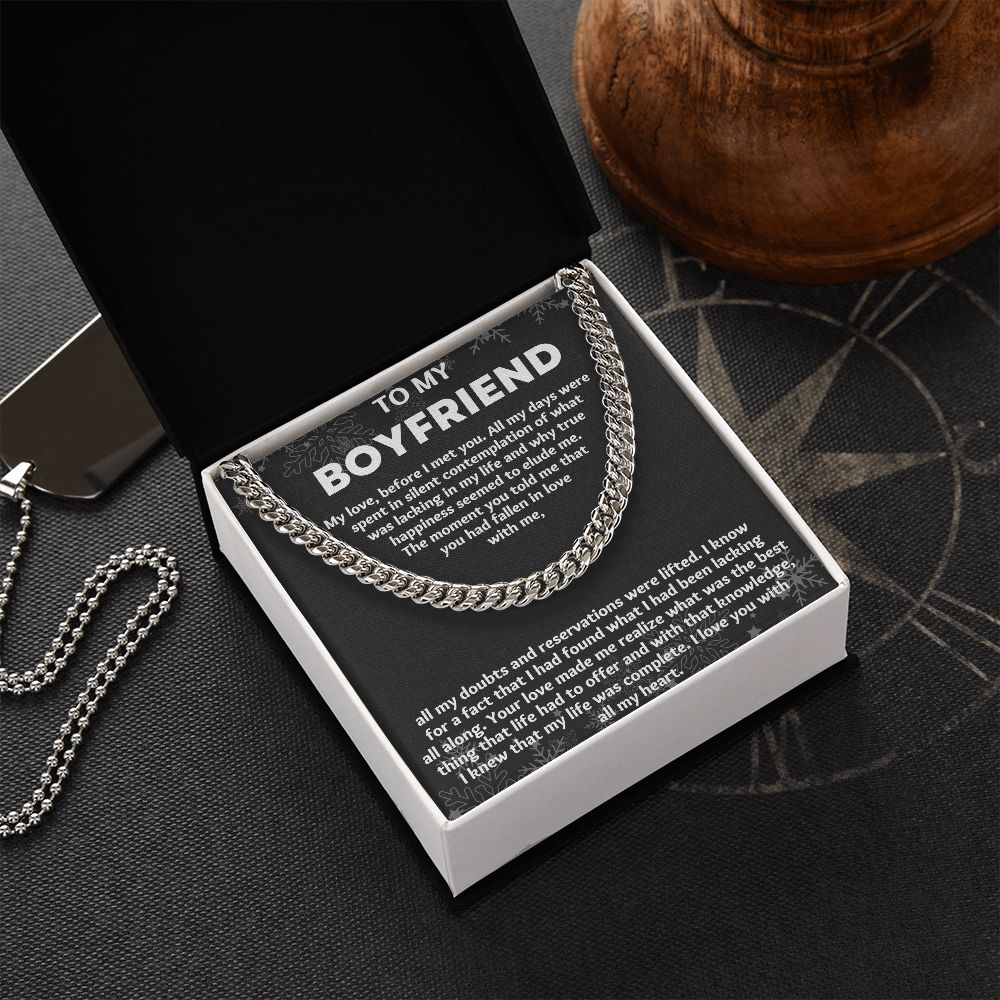 Surprise Your Boyfriend with a Thoughtful Necklace Gift on Your Anniversary"