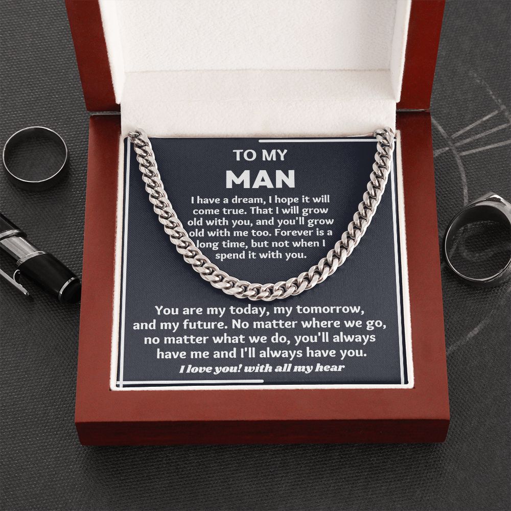 "Express Your Love with a Unique Necklace Gift for Your Boyfriend"