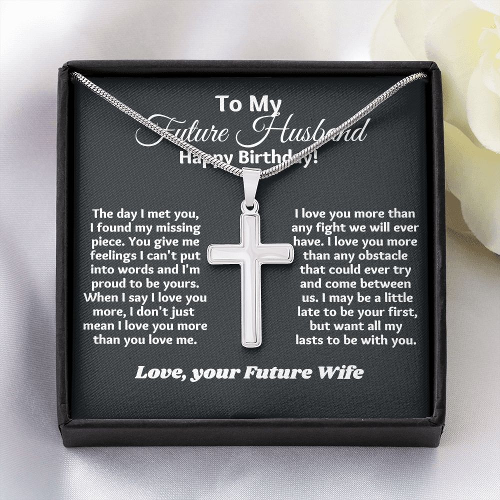 Customized Necklace Gift for Your Boyfriend: meaningful for Any Occasion"