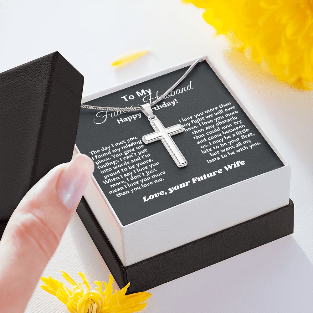 Customized Necklace Gift for Your Boyfriend: meaningful for Any Occasion"