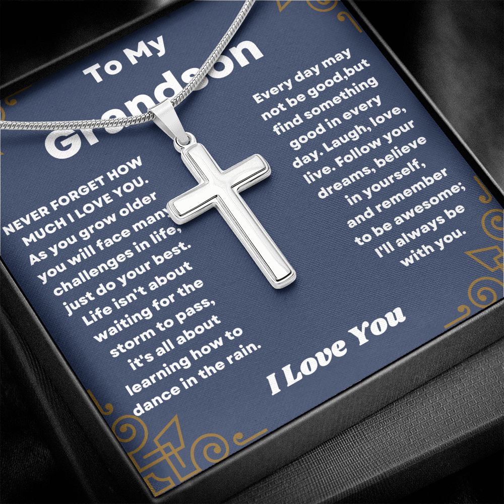 "Personalized Necklaces for Grandson: Perfect Gifts from Grandma"