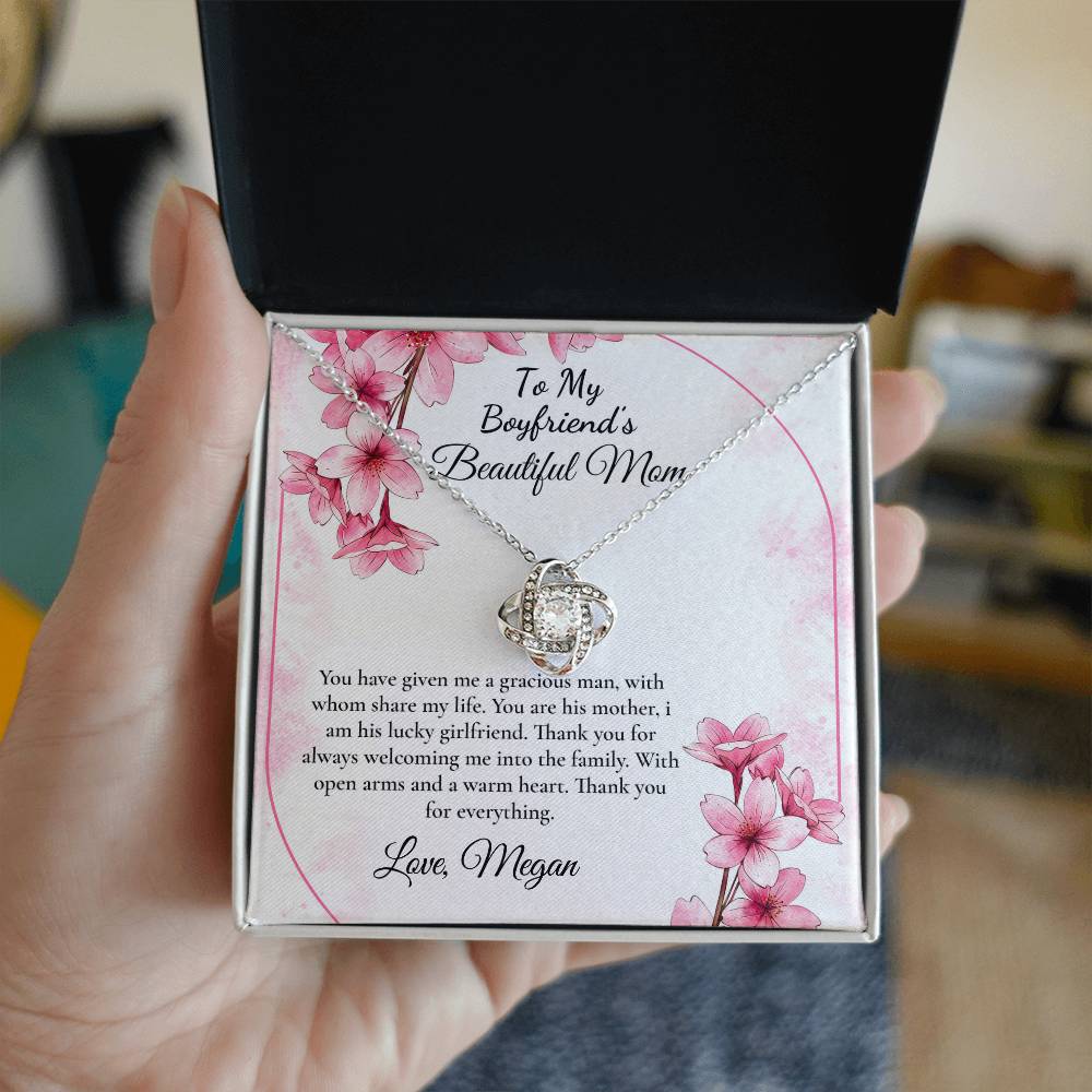 Boyfriend Mom Necklace, megan barrs