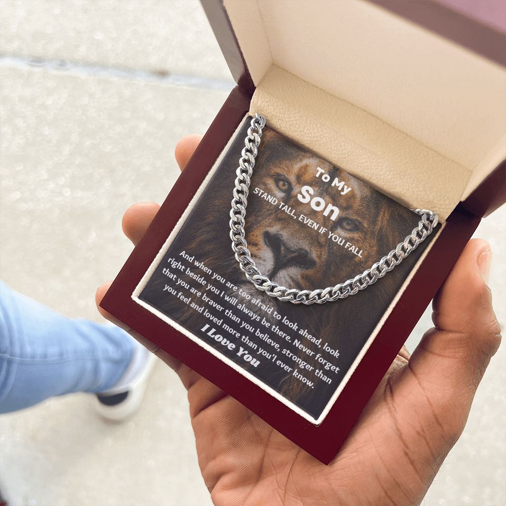 Congratulate Your Son on His Graduation with These Meaningful Gifts from Mom - Commemorate His Achievements with Style!