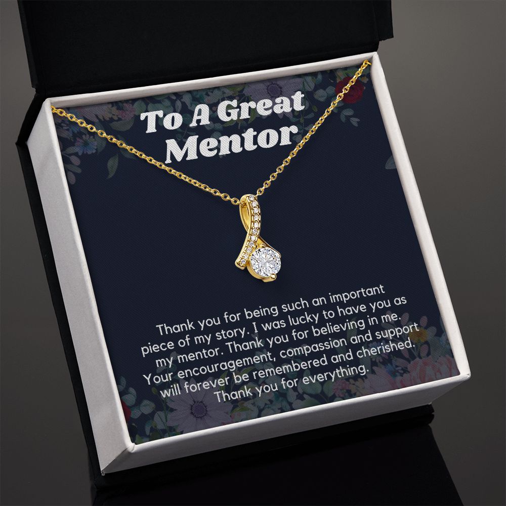 "Celebrate Your Boss's Achievements with Our Memorable Appreciation Gifts Necklace"