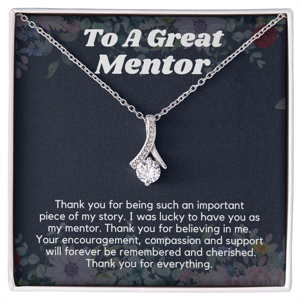 "Celebrate Your Boss's Achievements with Our Memorable Appreciation Gifts Necklace"