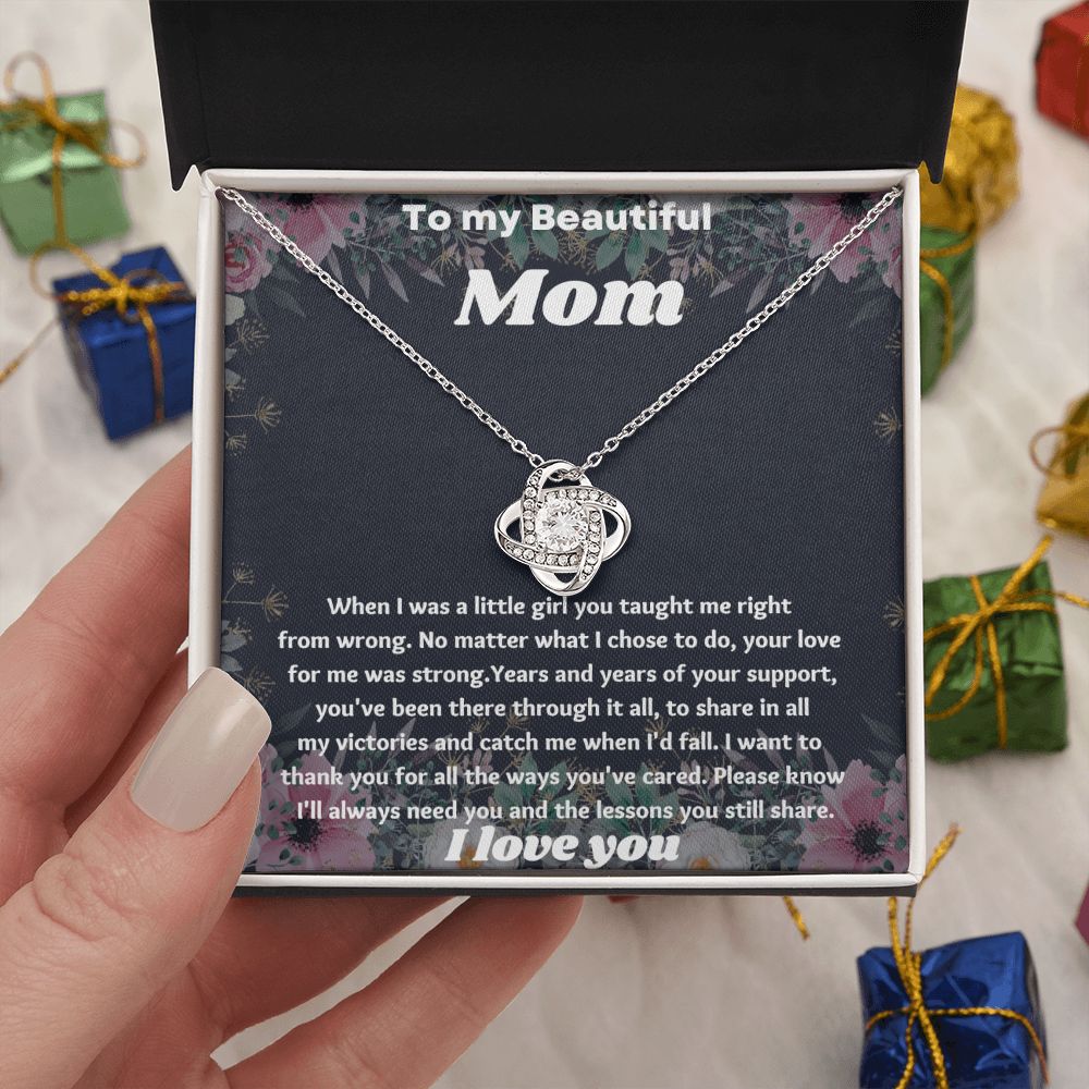 "Memorable Mom Gifts from Daughters - Celebrate Your Relationship with a Special Gift