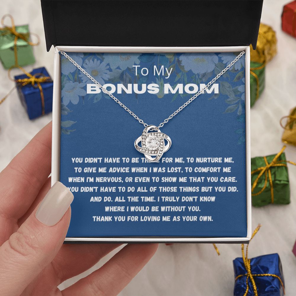 Express Your Gratitude to Your Bonus Mom with a Heartfelt Necklace"