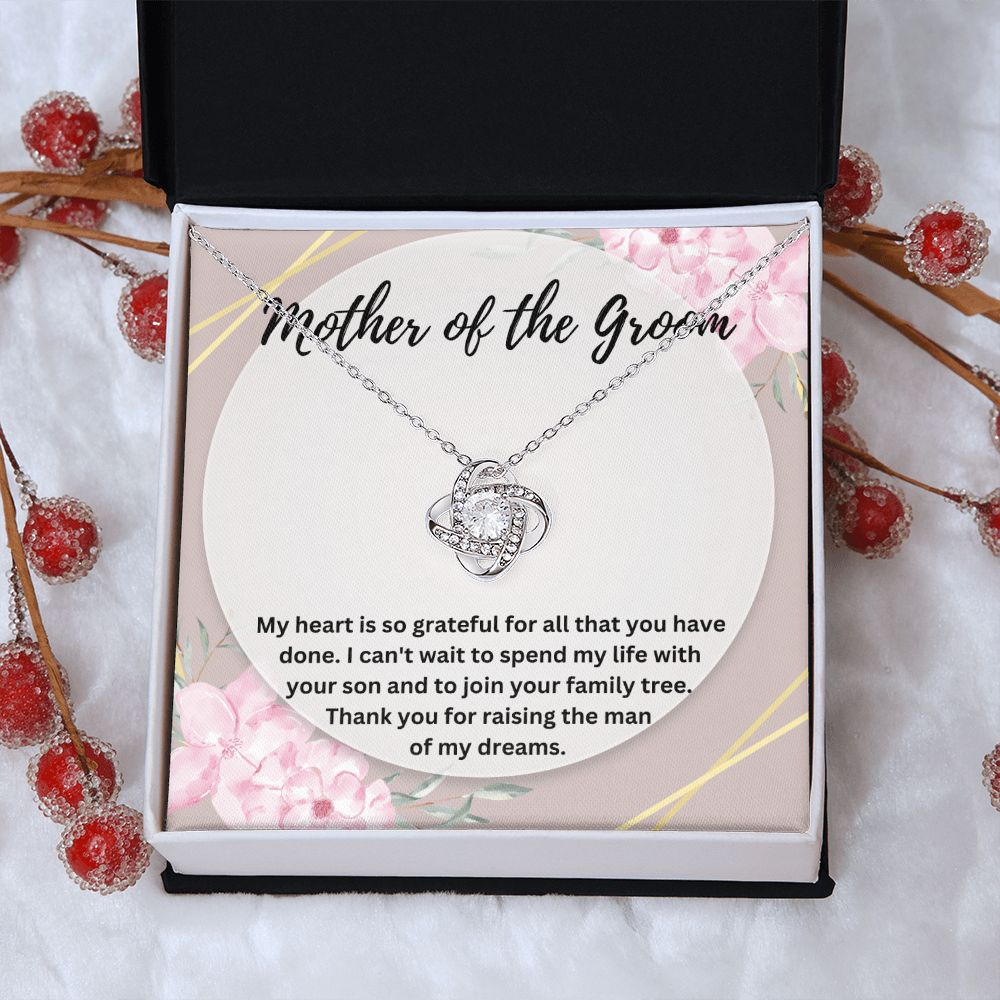 Elegant Necklace for Mother of the Groom - A Perfect Gift for Your Special Day - A Stunning Piece of Jewelry to Cherish Forever