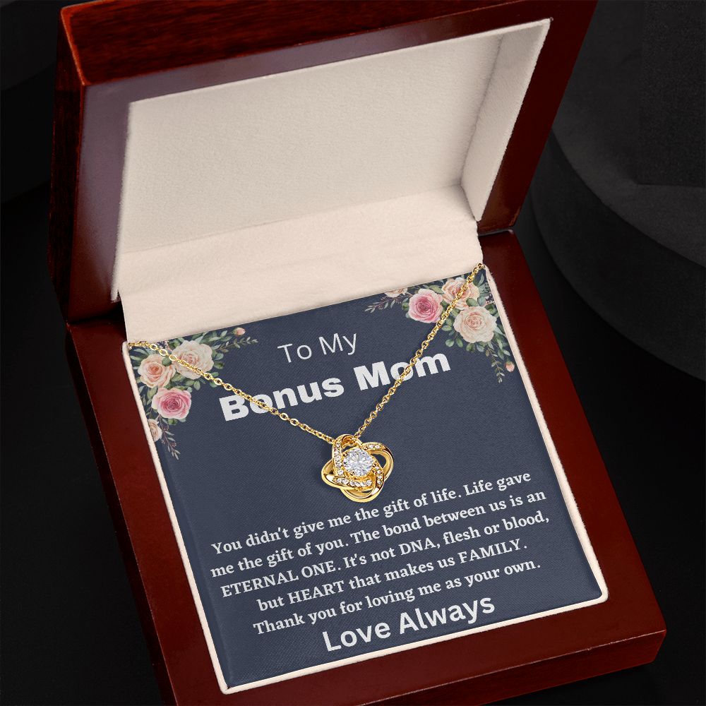 "Engraved Bonus Mom Necklace - Add a Special Message for Your Stepmother to Show Your Appreciation"