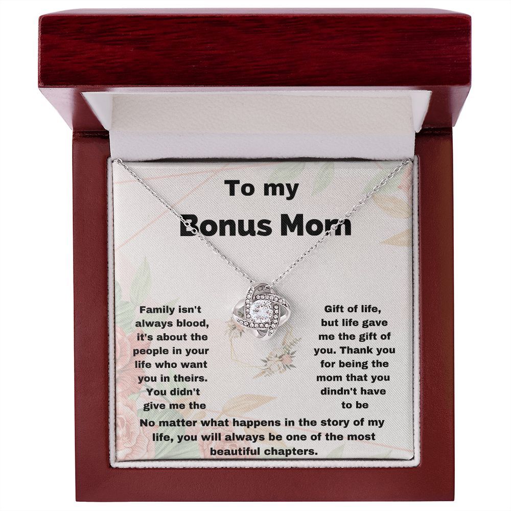 "Celebrate the Love and Bond with Your Bonus Mom with a Meaningful Necklace Gift"