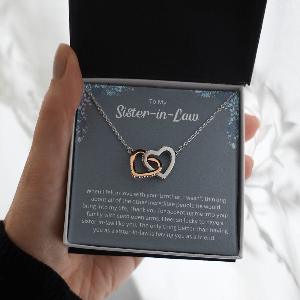 Sweet Sister-In-Law Connected Hearts Message Card Necklace – love